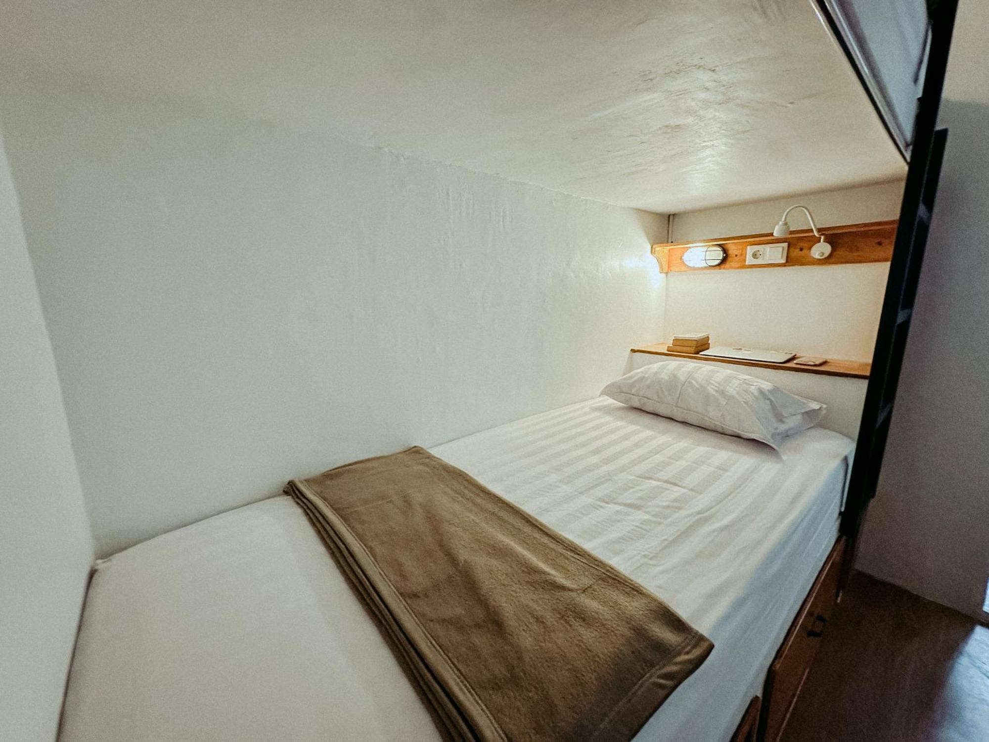 De Nata Hostel ลาบวนบาโจ ภายนอก รูปภาพ